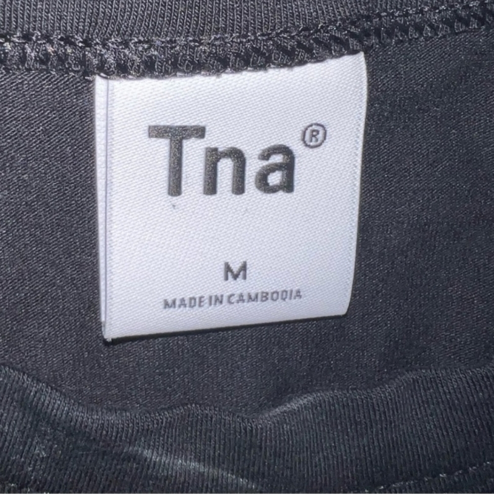 Tna TnaChill Costa Long Sleeve Top with Cut-Out Black Size Medium - Picture 3 of 5